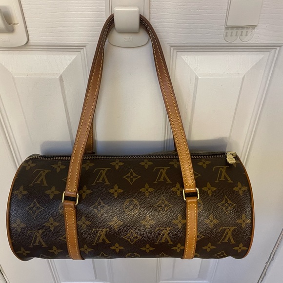 Louis Vuitton Vintage Monogram Canvas Papillon 30 Satchel - Picture 6 of 14